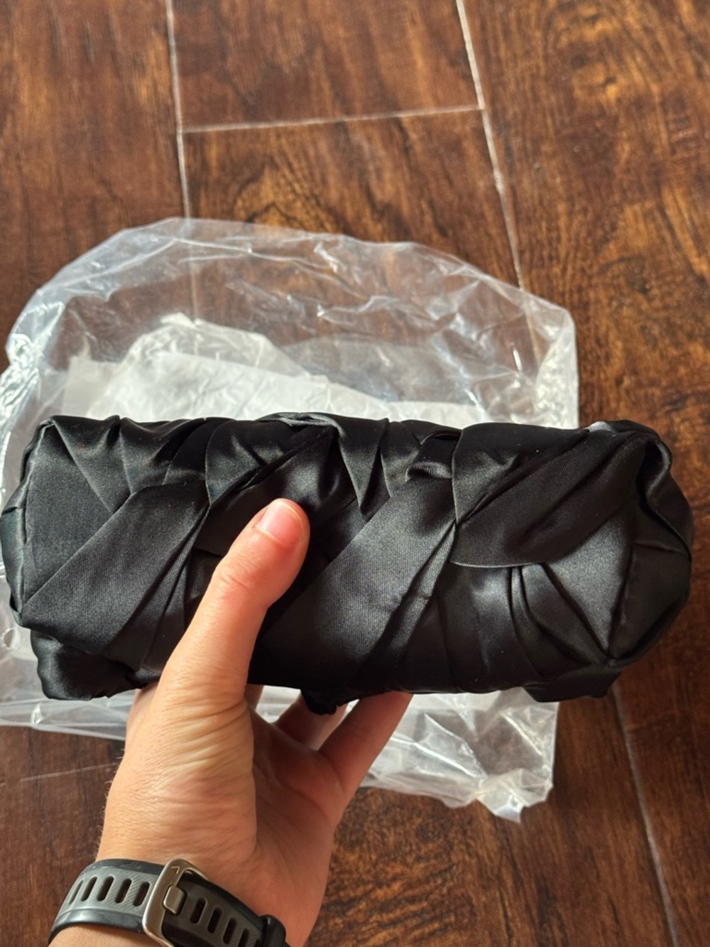 NEW White House Black Market Black Satin Evening Clutch Bag - Picture 4 of 7